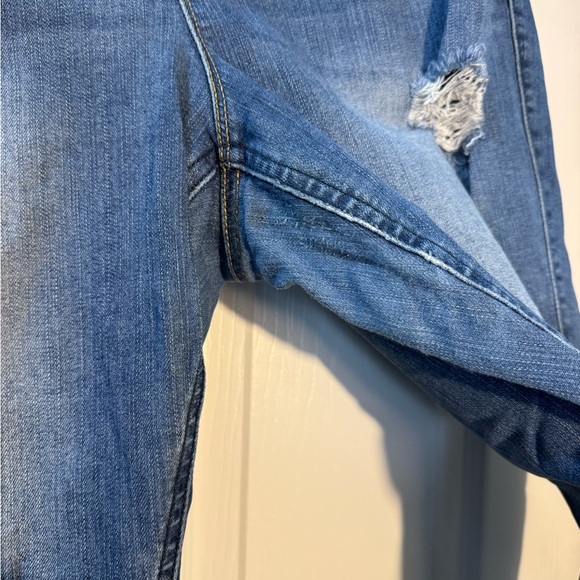 Torrid Bombshell Skinny Jeans Distressed Light Wash High Rise 20 - Picture 5 of 7